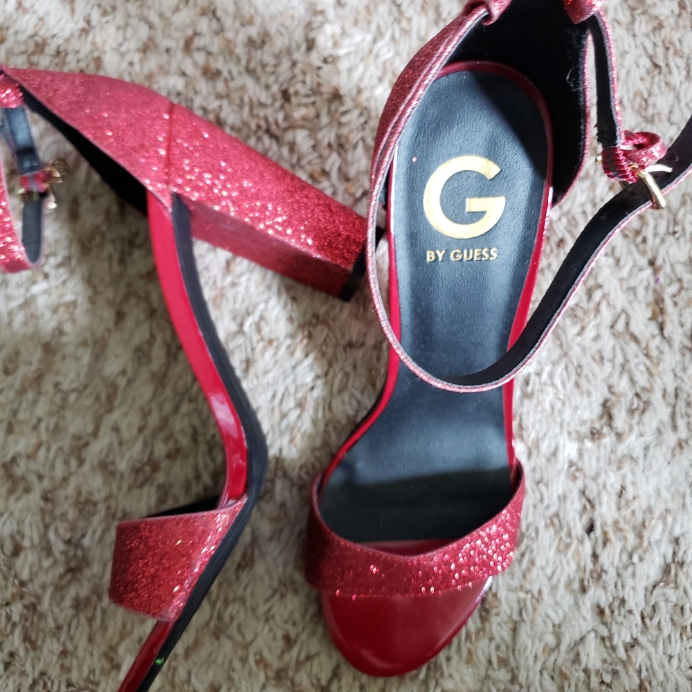 Shoes - Picture 4 of 5